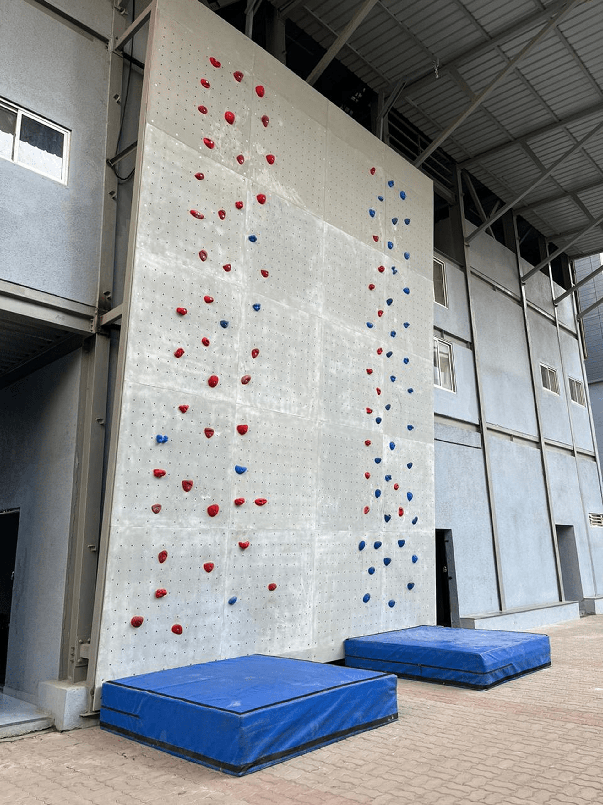 Isolation / Training Wall (Speed Zone)